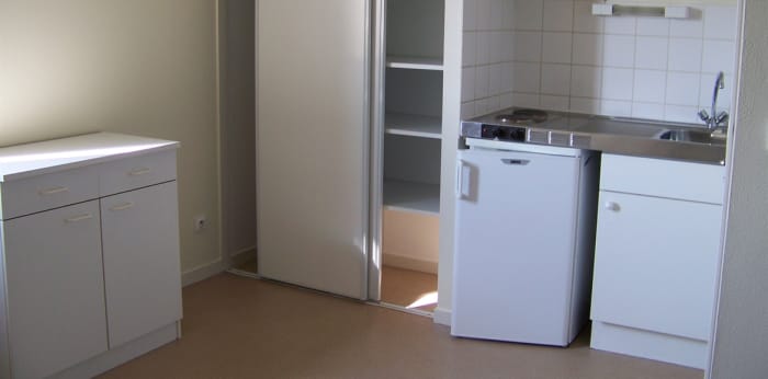 Image 2 sur 3 - Appartement  ·  Location · Vannes (56000) · 1 pièce · 19m²