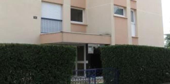 Image 1 sur 8 - Appartement  ·  Location · Maurepas (78310) · 2 pièces · 47m²