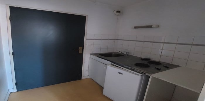 Image 2 sur 3 - Appartement  ·  Location · Lille (59000) · 1 pièce · 19m²