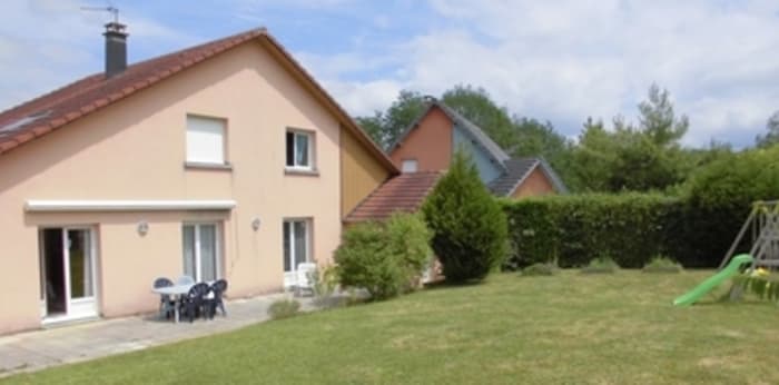 Image 3 sur 11 - Maison/villa  ·  Location · Navenne (70000) · 5 pièces · 154m²