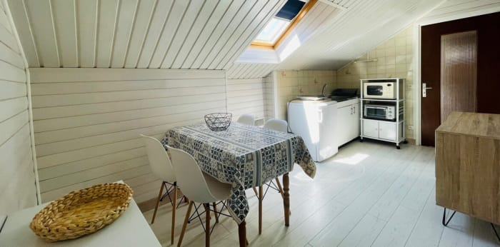 Image 20 sur 30 - Appartement  ·  Location · Aix Les Bains (73100) · 1 pièce · 17m²