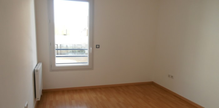 Image 4 sur 6 - Appartement  ·  Location · St Avertin (37550) · 2 pièces · 49m²