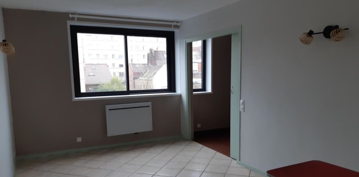 Image 1 sur 9 - Appartement  ·  Location · Lille (59000) · 2 pièces · 44m²
