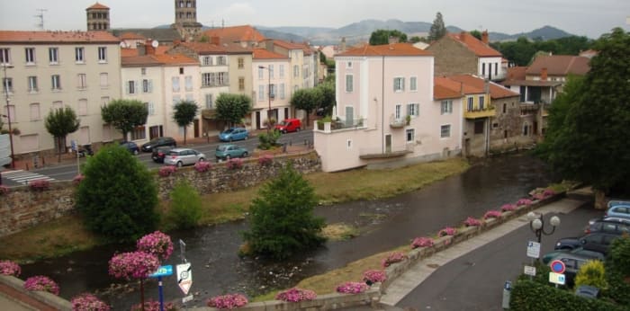 Image 16 sur 16 - Appartement  ·  Location · Issoire (63500) · 2 pièces · 58m²