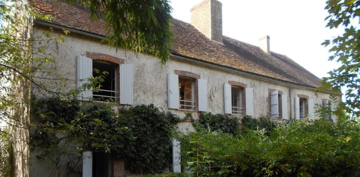 Image 1 sur 10 - Maison/villa  ·  Location · Les Vallees De La Vanne (89320) · 6 pièces · 284m²