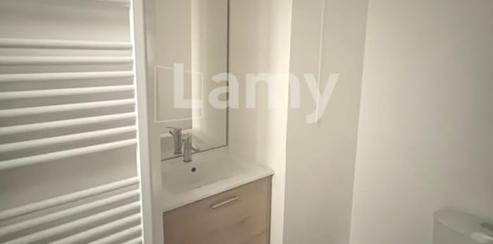 Image 4 sur 4 - Appartement  ·  Location · Orleans (45100) · 1 pièce · 18m²