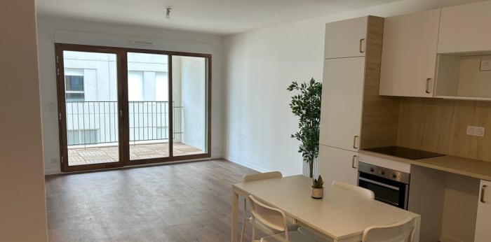 Image 2 sur 7 - Appartement  ·  Location · Vitry Sur Seine (94400) · 2 pièces · 43m²