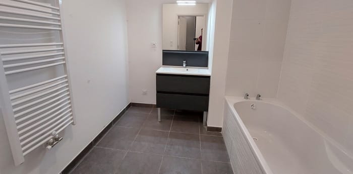 Image 6 sur 8 - Appartement  ·  Location · Gleize (69400) · 3 pièces · 63m²