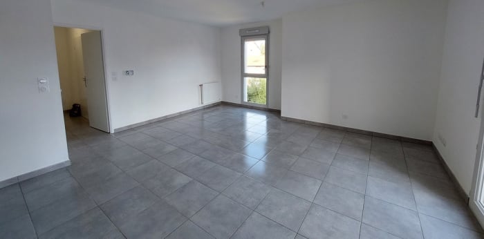 Image 3 sur 8 - Appartement  ·  Location · Gleize (69400) · 3 pièces · 63m²