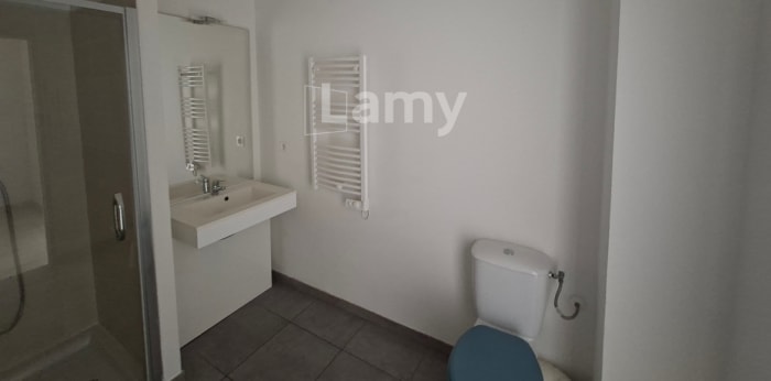 Image 4 sur 5 - Appartement  ·  Location · Nice (06000) · 1 pièce · 25m²