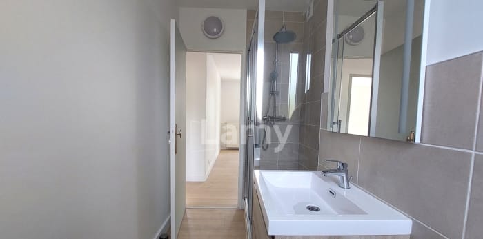 Image 11 sur 13 - Appartement  ·  Location · Limoges (87100) · 3 pièces · 56m²