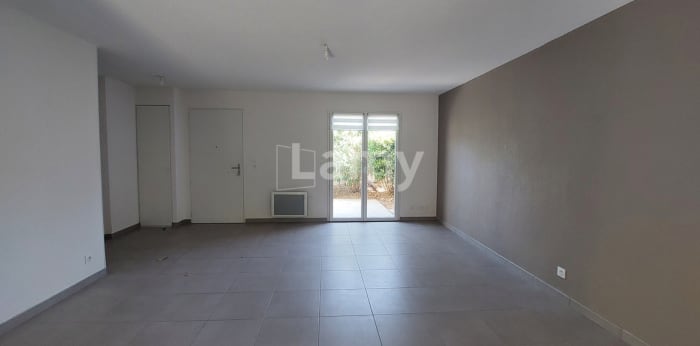 Image 8 sur 23 - Maison/villa  ·  Location · Nimes (30900) · 4 pièces · 79m²