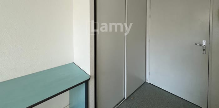 Image 8 sur 8 - Appartement  ·  Location · Dijon (21000) · 1 pièce · 19m²