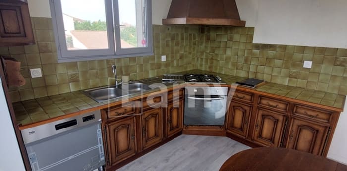 Image 5 sur 17 - Maison/villa  ·  Location · Issoire (63500) · 5 pièces · 151m²