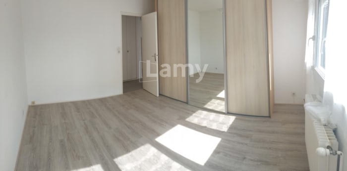 Image 5 sur 12 - Appartement  ·  Location · St Max (54130) · 4 pièces · 87m²