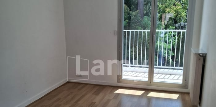 Image 13 sur 21 - Appartement  ·  Location · Nantes (44000) · 4 pièces · 96m²