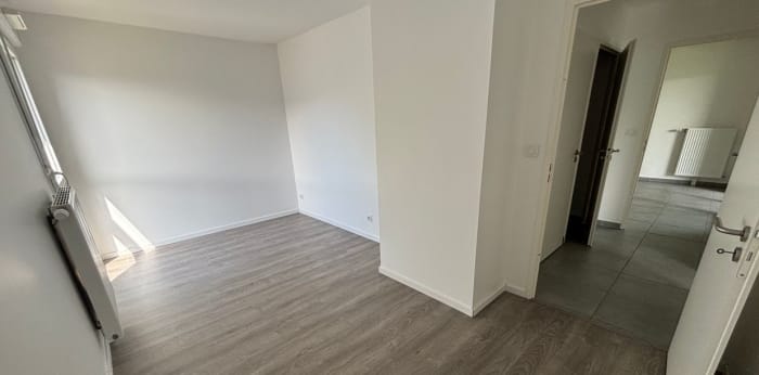 Image 12 sur 14 - Appartement  ·  Location · Dijon (21000) · 3 pièces · 62m²