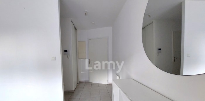 Image 10 sur 13 - Appartement  ·  Location · Limoges (87000) · 2 pièces · 44m²