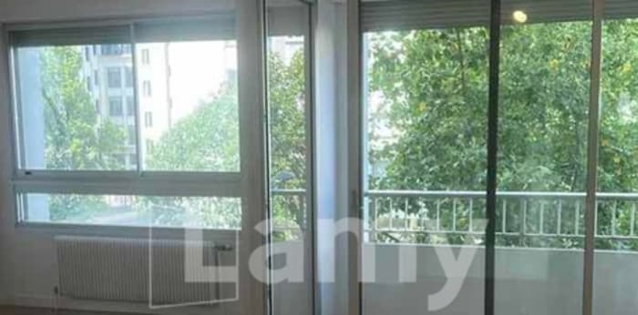 Image 1 sur 8 - Appartement  ·  Location · Lyon (69006) · 2 pièces · 67m²