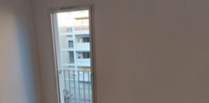 Image 8 sur 12 - Appartement  ·  Location · Marseille (13008) · 3 pièces · 61m²