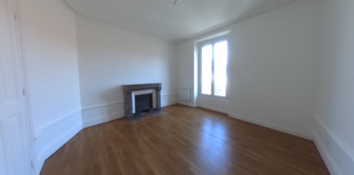 Image 2 sur 7 - Appartement  ·  Location · Grenoble (38000) · 2 pièces · 51m²