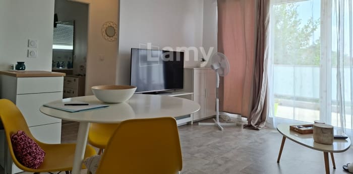 Image 1 sur 7 - Appartement  ·  Location · St Vincent De Tyrosse (40230) · 3 pièces · 60m²
