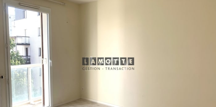 Image 4 sur 5 - Appartement  ·  Location · Rennes (35000) · 2 pièces · 35m²