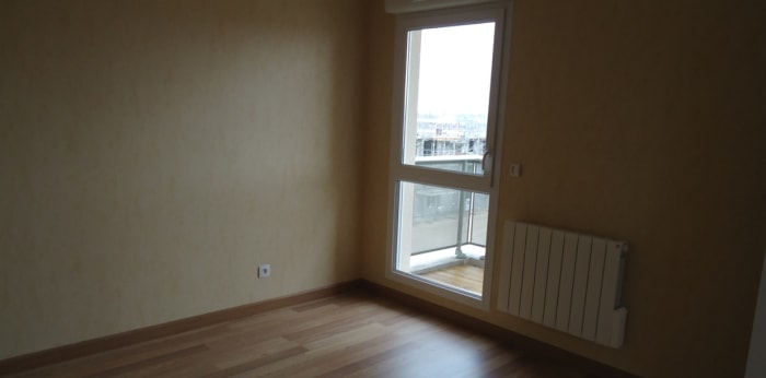 Image 5 sur 7 - Appartement  ·  Location · St Apollinaire (21850) · 2 pièces · 41m²