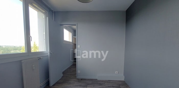 Image 7 sur 11 - Appartement  ·  Location · Limoges (87100) · 2 pièces · 40m²