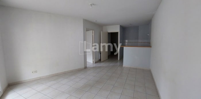 Image 4 sur 19 - Appartement  ·  Location · Nimes (30900) · 2 pièces · 44m²