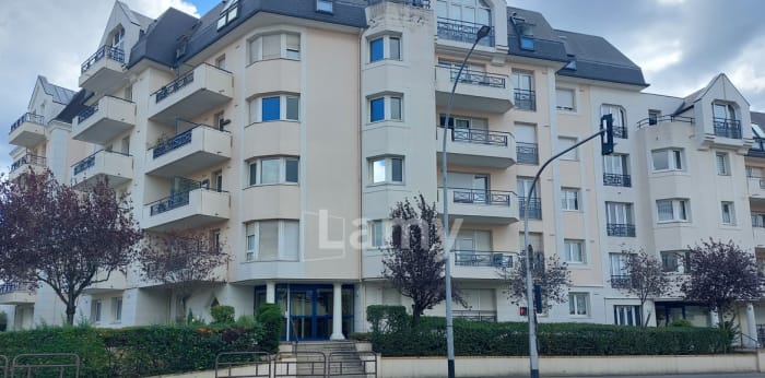 Image 1 sur 7 - Appartement  ·  Location · Poissy (78300) · 2 pièces · 43m²