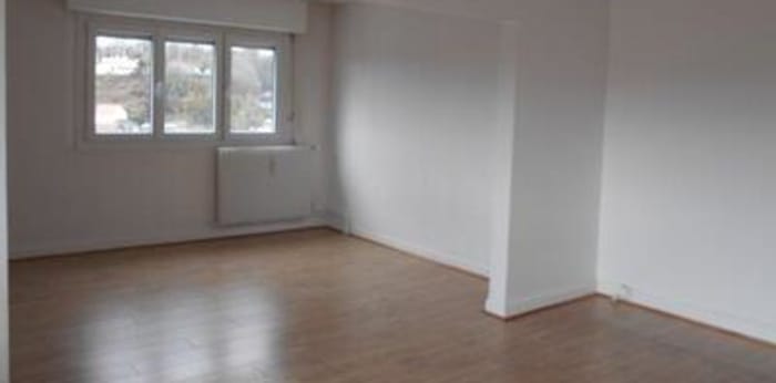 Image 2 sur 6 - Appartement  ·  Location · Montbeliard (25200) · 4 pièces · 94m²