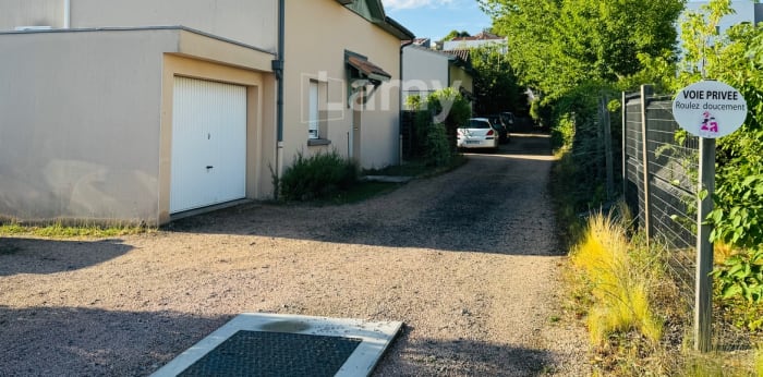 Image 1 sur 15 - Maison/villa  ·  Location · Aubiere (63170) · 4 pièces · 81m²