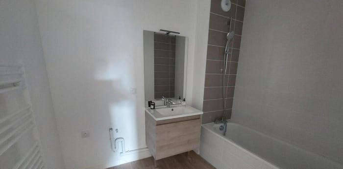 Image 11 sur 15 - Appartement  ·  Location · Rumilly (74150) · 3 pièces · 62m²