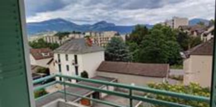Image 1 sur 30 - Appartement  ·  Location · Cognin (73160) · 3 pièces · 49m²