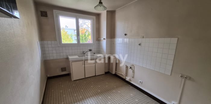 Image 7 sur 11 - Appartement  ·  Location · Auxerre (89000) · 2 pièces · 50m²
