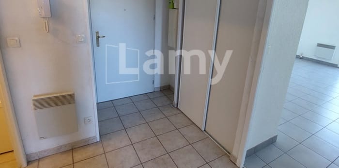 Image 9 sur 9 - Appartement  ·  Location · Issoire (63500) · 3 pièces · 58m²