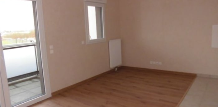 Image 1 sur 3 - Appartement  ·  Location · St Jacques De La Lande (35136) · 1 pièce · 34m²