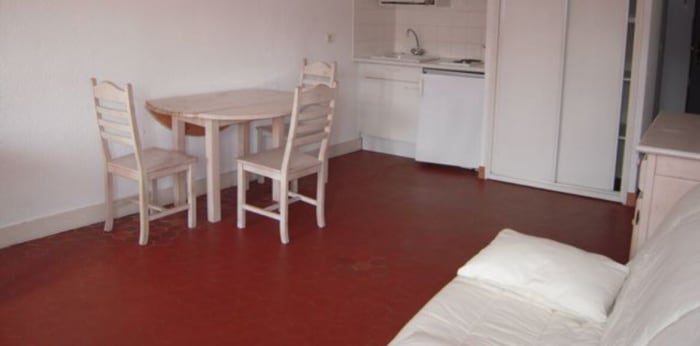 Image 3 sur 3 - Appartement  ·  Location · Aix En Provence (13100) · 1 pièce · 24m²