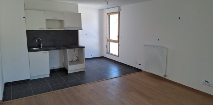 Image 1 sur 9 - Appartement  ·  Location · Chambery (73000) · 3 pièces · 65m²