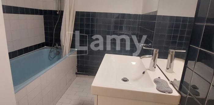 Image 5 sur 5 - Appartement  ·  Location · Bordeaux (33200) · 1 pièce · 32m²