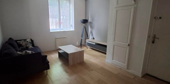 Image 4 sur 10 - Appartement  ·  Location · Caluire Et Cuire (69300) · 2 pièces · 41m²