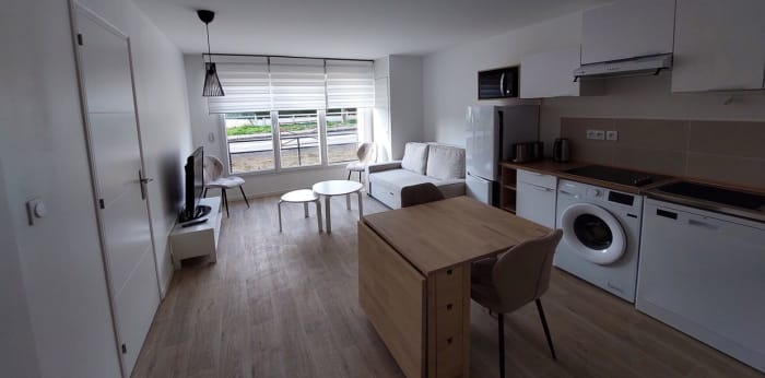 Image 2 sur 7 - Appartement  ·  Location · Dourdan (91410) · 2 pièces · 38m²