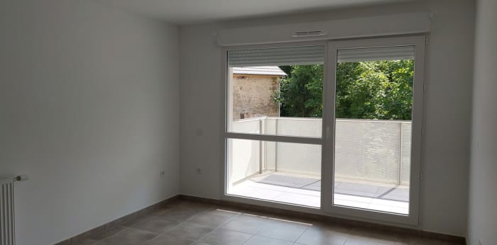 Image 2 sur 6 - Appartement  ·  Location · Plombieres Les Dijon (21370) · 3 pièces · 62m²
