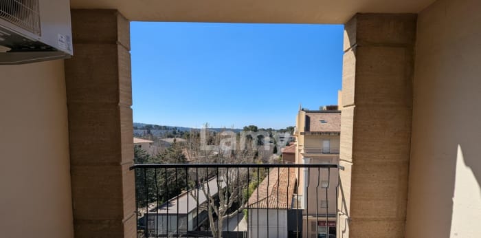 Image 4 sur 12 - Appartement  ·  Location · Aix En Provence (13100) · 74m²