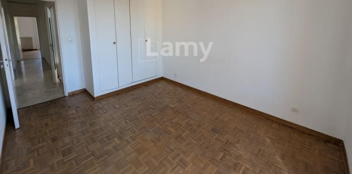 Image 9 sur 12 - Appartement  ·  Location · Aix En Provence (13100) · 74m²