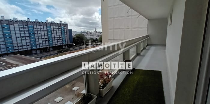 Image 8 sur 8 - Appartement  ·  Location · Rennes (35000) · 3 pièces · 77m²
