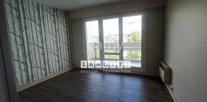 Image 4 sur 8 - Appartement  ·  Location · Rennes (35000) · 3 pièces · 77m²