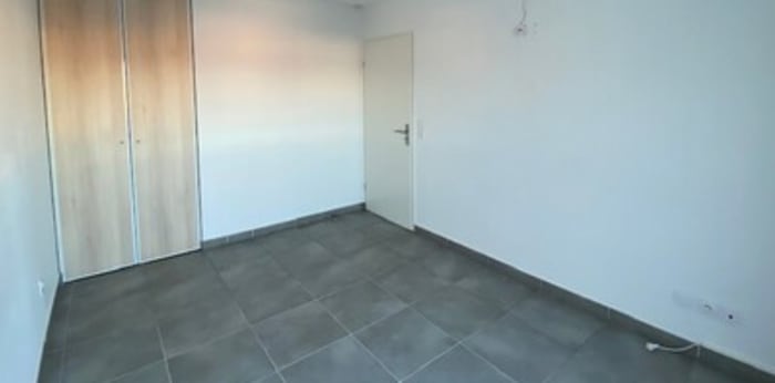 Image 6 sur 9 - Appartement  ·  Location · Marseille (13012) · 2 pièces · 39m²