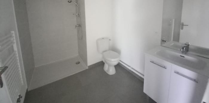 Image 6 sur 6 - Appartement  ·  Location · Cleon (76410) · 3 pièces · 53m²
